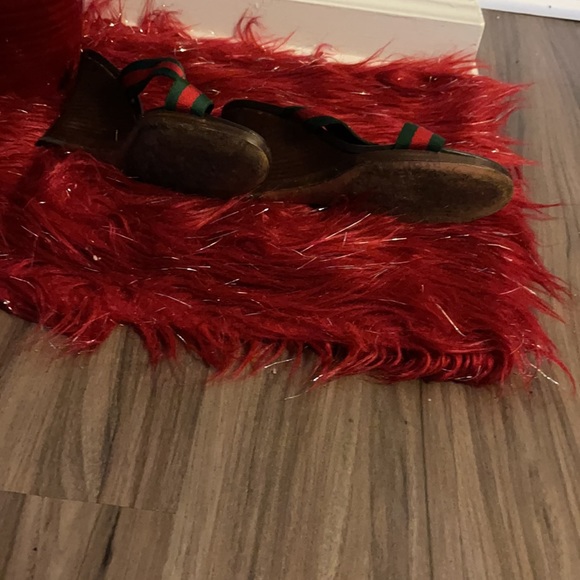 Authentic GUCCI WEDGES - Picture 4 of 6